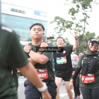 Runner Photo 3568897