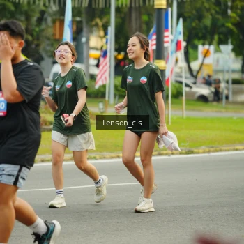 Runner Photo 3568906