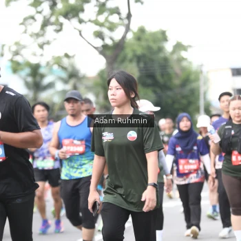 Runner Photo 3568916
