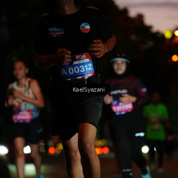 Runner Photo 3568936