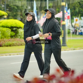 Runner Photo 3568989
