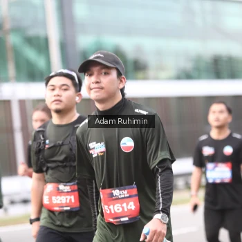 Runner Photo 3568994