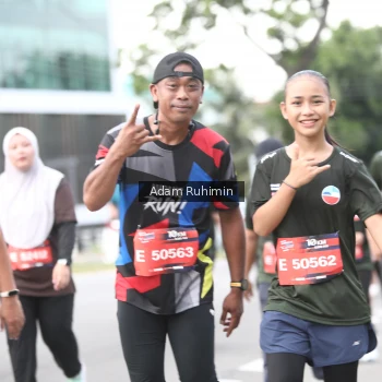 Runner Photo 3569120