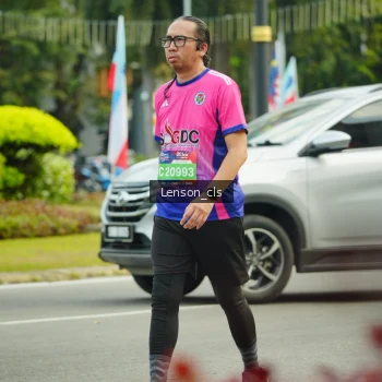 Runner Photo 3569123
