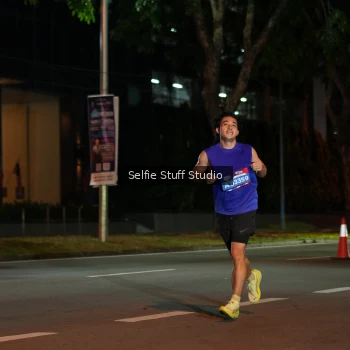 Runner Photo 3569133