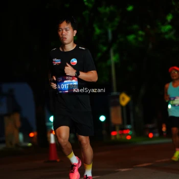 Runner Photo 3569211