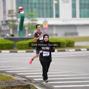 Runner Photo 3569316