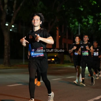 Runner Photo 3569342