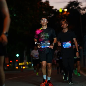 Runner Photo 3569345