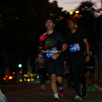 Runner Photo 3569348