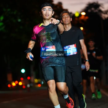 Runner Photo 3569350