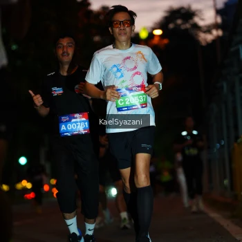 Runner Photo 3569369