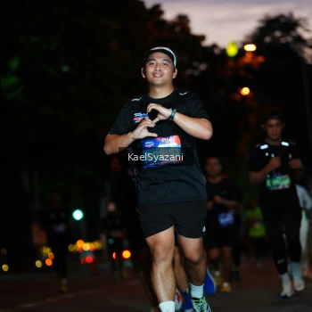 Runner Photo 3569378