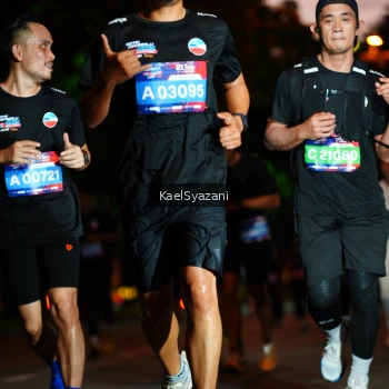 Runner Photo 3569412