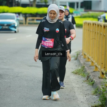 Runner Photo 3569448