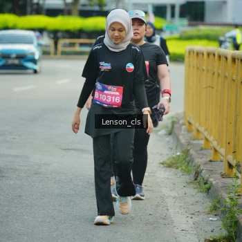 Runner Photo 3569449