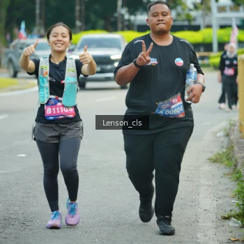 Runner Photo 3569453