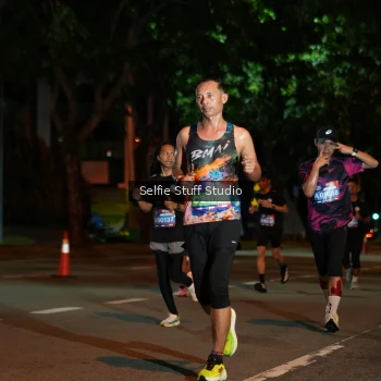 Runner Photo 3569466