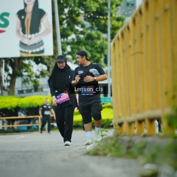 Runner Photo 3569533