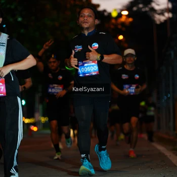 Runner Photo 3569580