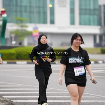 Runner Photo 3569598