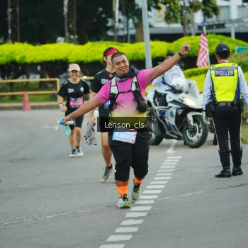 Runner Photo 3569607