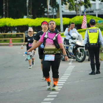 Runner Photo 3569628
