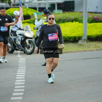 Runner Photo 3569648