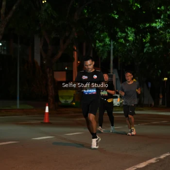 Runner Photo 3569655