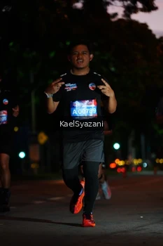Runner Photo 3569666