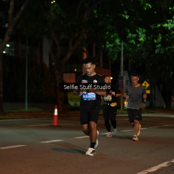 Runner Photo 3569700