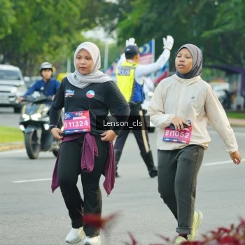 Runner Photo 3569703