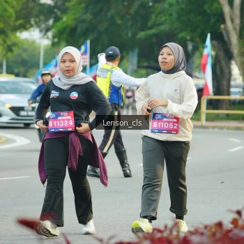 Runner Photo 3569704