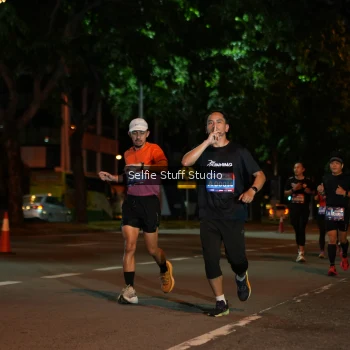 Runner Photo 3569706
