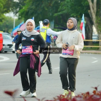 Runner Photo 3569715