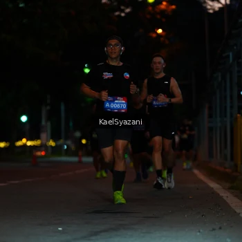Runner Photo 3569737