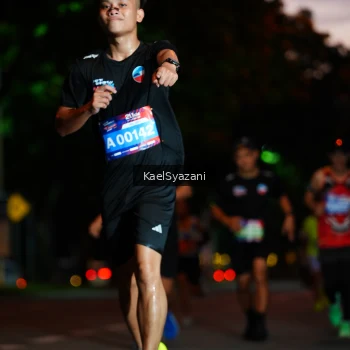 Runner Photo 3569767