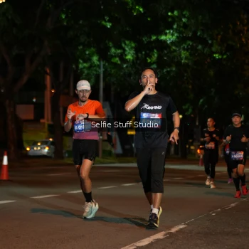 Runner Photo 3569810
