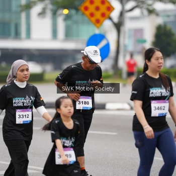 Runner Photo 3569840