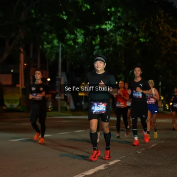 Runner Photo 3569878