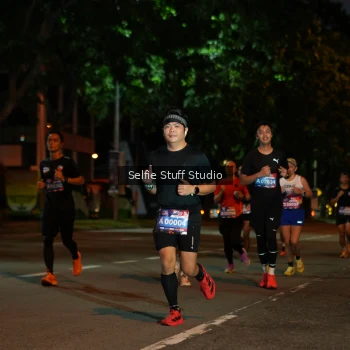 Runner Photo 3569886
