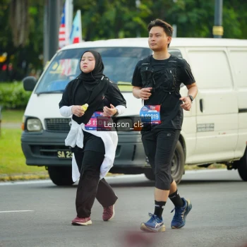 Runner Photo 3569965