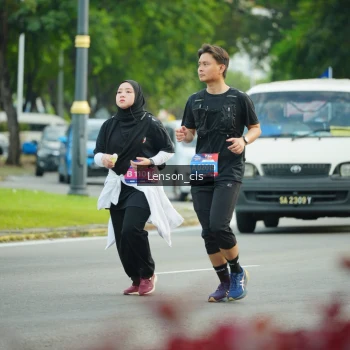 Runner Photo 3569975