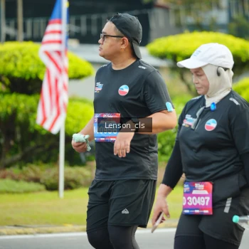 Runner Photo 3570012