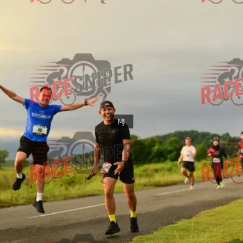 Runner Photo 357002