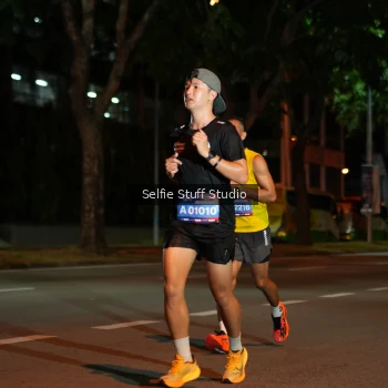 Runner Photo 3570100