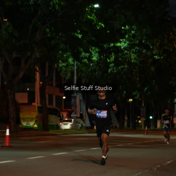 Runner Photo 3570155