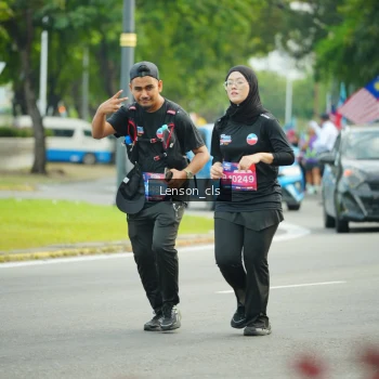 Runner Photo 3570202