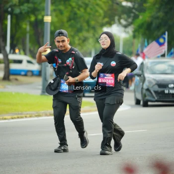 Runner Photo 3570210