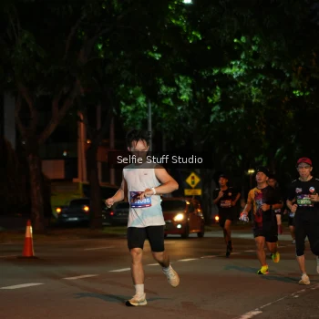 Runner Photo 3570465